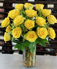 18 Yellow Roses One And A Half Dozen