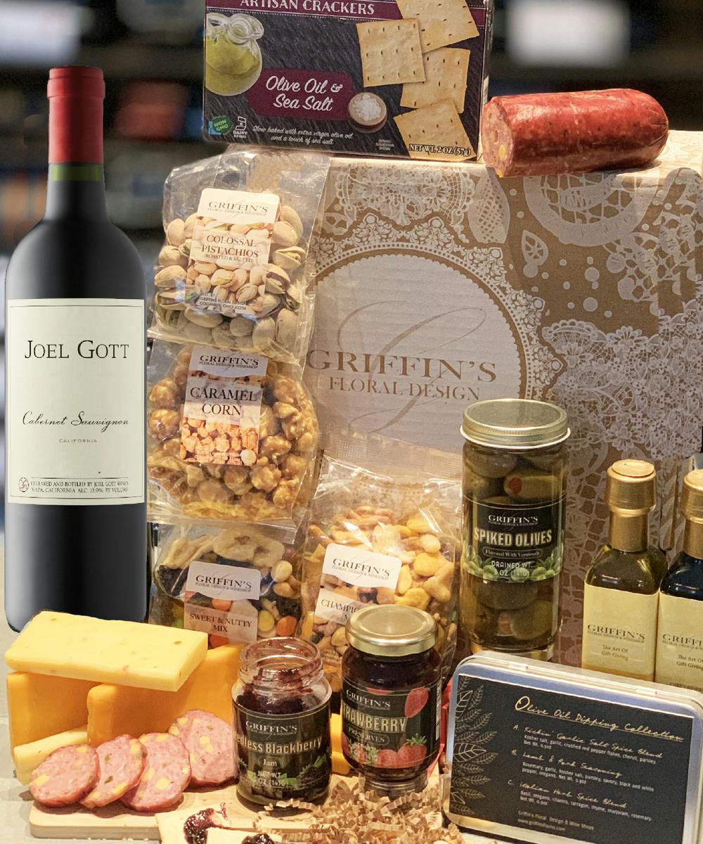 Columbus (OH) Christmas & Holiday Fruit Gift Basket Delivery