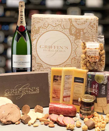 Moet Chandon  Champagne Classic Gourmet Set Columbus Ohio Gourmet Wine Baskets 