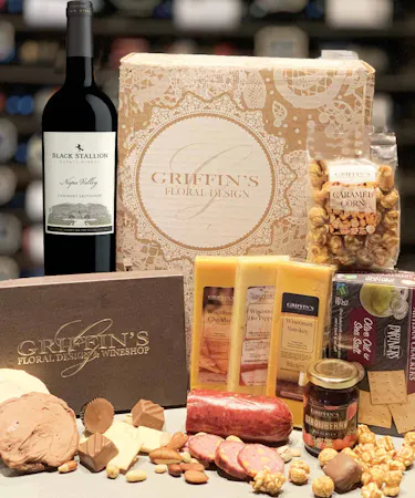 Black Stallion Wine Sweet & Savory Gift Set Columbus Ohio Gourmet Wine Baskets 