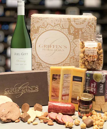 Grgich  Wine Sweet & Savory Gift Set Columbus Ohio Gourmet Wine Baskets 