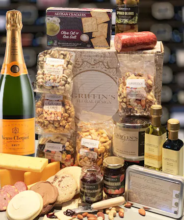 Veuve Clicquot Champagne Grand Galore Gourmet Set Columbus Ohio Gourmet Wine Baskets 