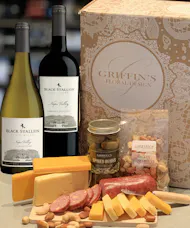 Black Stallion Classic Gourmet And Chardonnay Gift Set