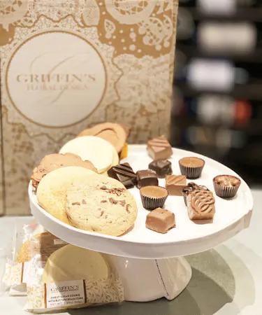 Cookie And Chocolate Gourmet Set Columbus Ohio Florists Cookie Baskets