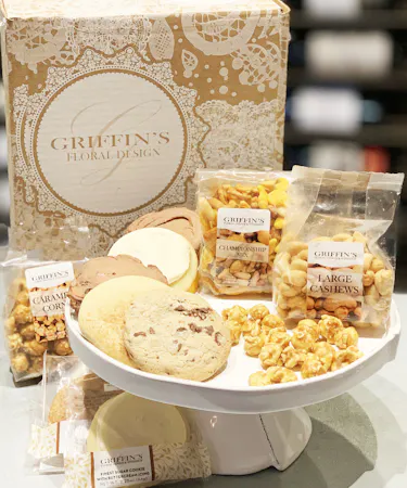Snack & Cookie Gourmet Set Columbus Ohio Florists Gourmet Baskets