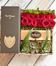 12 Roses & Dom Perignon Champagne Gift Box