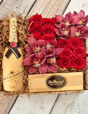 Orchids & Roses Moet Chandon Champagne Gift Box