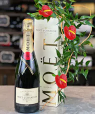 Moet Chandon Red Jazz