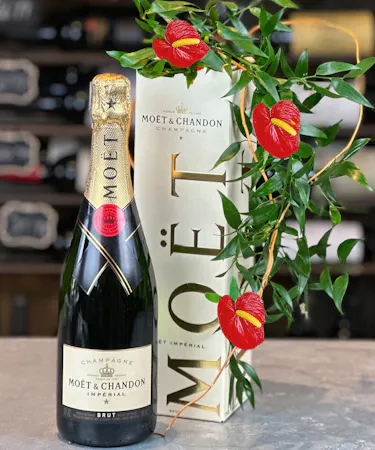 Moet Chandon Red Jazz champagne delivery columbus ohio florists griffins