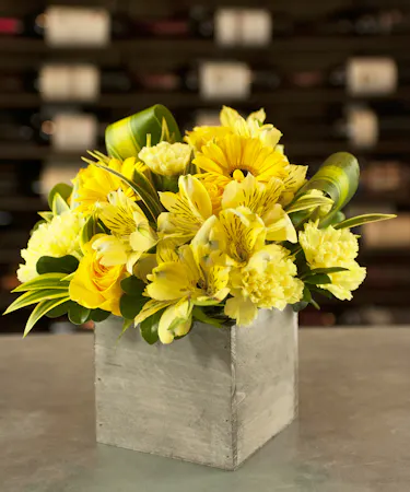 Sun Dance Wooden Cube Columbus Florists Flower Shops Columbus OH