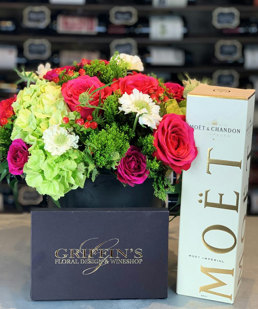 Valentine Vibes Valentines Roses Columbus Florists Columbus